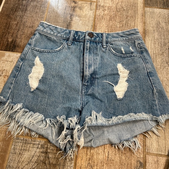 Show Me You MuMu Houston Denim Shorts 27 Blue High Waist Distressed Frayed Jean - Picture 3 of 8